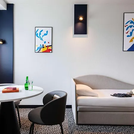 Hotel ibis Rennes Centre Gare Sud Extérieur photo